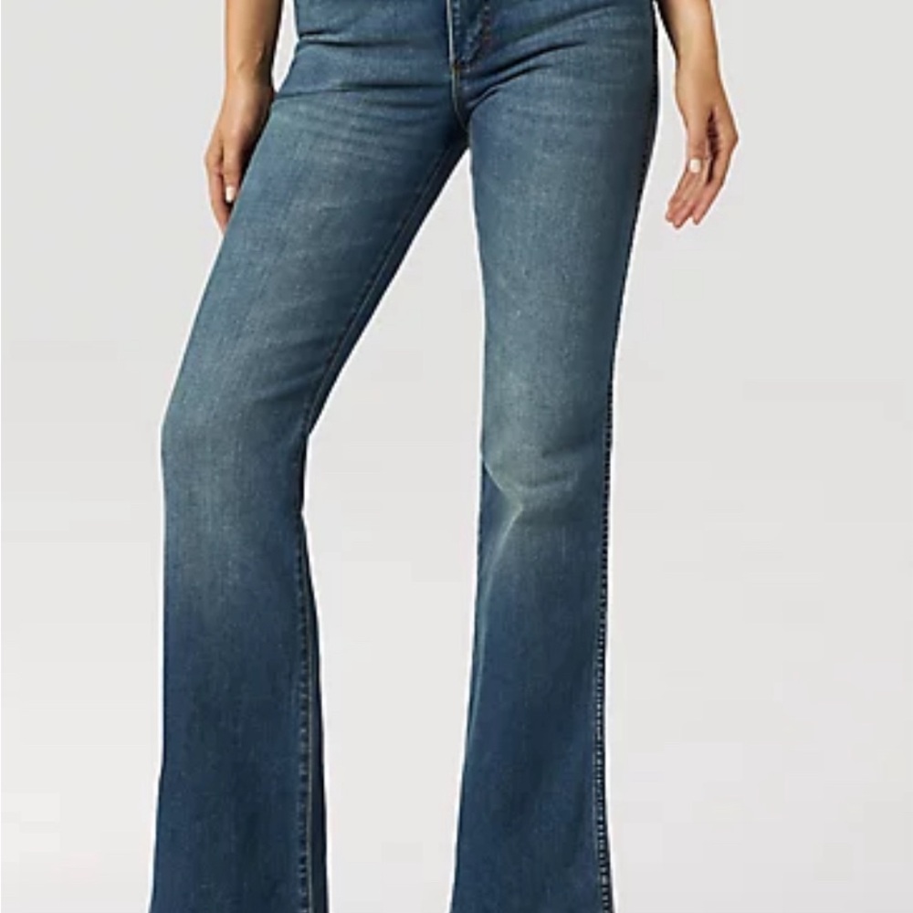 Wrangler Retro High Rise 33x34